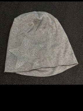 Gray Star Rhinestone Beanie Hat